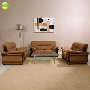 Cómodo y Elegante Sofá Seccional de Cuero para Uso Comercial en Hogar, Oficina y Dormitorio - Product Image 1