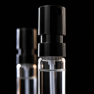 Atomizador de Perfume Portátil, Botella de Vidrio Transparente, Tapa de Spray con Pulverizador Fino Negro, Envase Cosmético Recargable Vacío, Venta al Por Mayor - Product Image 6