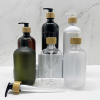 Botol Lotion Plastik PET Berkualitas Tinggi 300ml 500ml dengan Warna Amber Hijau Frosted, Tutup Bambu, Pompa Semprot & Sablon