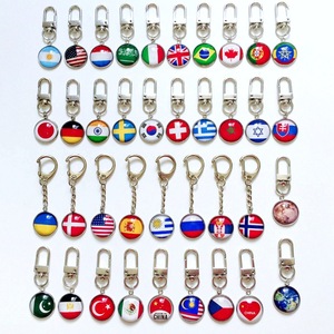 Llavero de moda con bandera nacional, colgante versátil de aleación, anillo para llaves, gema del tiempo, regalo de recuerdo para <span class=keywords><strong>amigos</strong></span> - Product Image 2