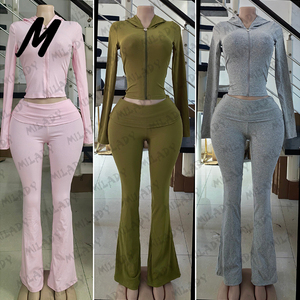 Set 2 Pezzi Personalizzato 2025 per Donna: Felpa con Zip e <span class=keywords><strong>Pantaloni</strong></span> Skinny a Zampa d'Elefante, Completo Casual - Product Image 1