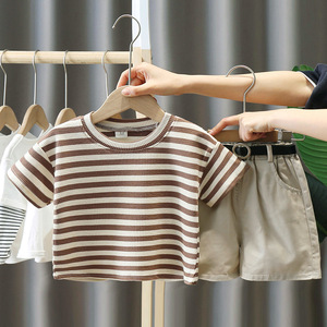 Conjunto de Ropa de Verano para Niños, Camiseta de Manga Corta y Pantalones Cortos a Rayas, 2 Piezas, Estilo Casual para Bebé Niño - Product Image 4