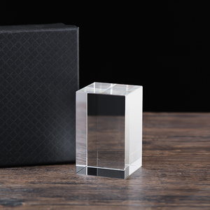 Bloques de Cristal K9 en Blanco para Grabado Láser con Máquinas XTool UV, <span class=keywords><strong>Cubo</strong></span> 3D de Cristal con Caja de Regalo Negra, Venta al Por Mayor - Product Image 1