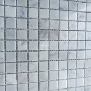 Mosaïque de carreaux de Carrare <span class=keywords><strong>italienne</strong></span> blanche petit <span class=keywords><strong>sol</strong></span> en marbre carré salle de <span class=keywords><strong>douche</strong></span> d'hôtel carreaux marbres - Product Image 5