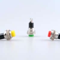 Sakelar Tombol Tekan DS-314/316 Merah Hijau Biru Hitam Kuning Pemasangan Panel Normal Terbuka NO 10mm Momentary OFF-(ON) 250v Maks. Tegangan