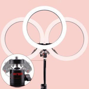 Anillo de luz profesional con trípode alto para streaming - Product Image 6