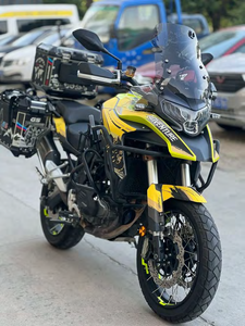 Parabrisas de Motocicleta de Policarbonato Acrílico Antiarañazos Personalizado al por Mayor para Ducati Kawasaki BMW Yamaha Honda Suzuki - Product Image 3