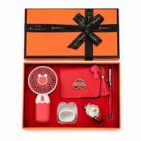 Coffret Cadeau Femme Été : Mini Ventilateur Portable, Montre Tendance, Ceinture en Cuir, Boucles d'Oreilles - Kit 4 Pièces pour Voyage et Refroidissement Personnel en Extérieur