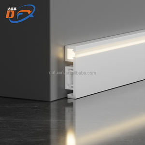 Couleurs personnalisées résistant à l'eau durable en alliage d'aluminium garnitures de sol plinthe feux latéraux écologique hôpital hôtel - Product Image 2