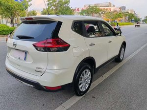 Auto Usata Nissan Tiida <span class=keywords><strong>2019</strong></span> 1.6L CVT Hatchback Edizione <span class=keywords><strong>Smart</strong></span>, Un Solo Proprietario, Interni in Pelle, Tetto Apribile, Basso Chilometraggio, Titolo Pulito, Esportazione All'Ingrosso - Product Image 3