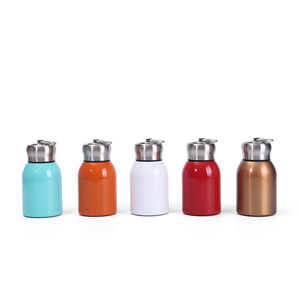 Nuevo Vaso Térmico Mini de Gran Capacidad de Acero Inoxidable 304 con Anillo de Transporte Portátil - Product Image 4