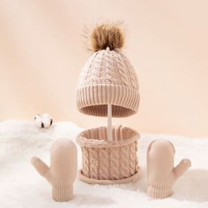 Ensemble tricoté chaud 3 pièces pour enfant : bonnet à pompon, écharpe et gants tactiles d'hiver – Cadeau idéal pour bébé - Product Image 1