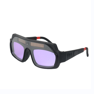 <span class=keywords><strong>Gafas</strong></span> <span class=keywords><strong>de</strong></span> soldadura <span class=keywords><strong>de</strong></span> oscurecimiento automático <span class=keywords><strong>Gafas</strong></span> <span class=keywords><strong>de</strong></span> atenuación automática <span class=keywords><strong>solar</strong></span> Protección ocular <span class=keywords><strong>de</strong></span> seguridad PC Marco <span class=keywords><strong>de</strong></span> plástico para trabajar - Product Image 1