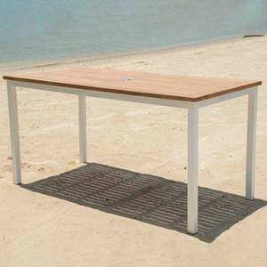 Mesa de Centro Rectangular Cattalina combina madera de teca resistente y hierro, perfecta para el espacio exterior de la villa, que ofrece elegancia. - Product Image 1