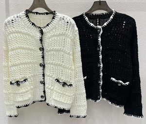 Nuovi Arrivi <span class=keywords><strong>Cardigan</strong></span> 2026 Autunno Inverno Moda Donna Stile Bicolore <span class=keywords><strong>Nero</strong></span> Bianco Lavorazione a Maglia Manica Lunga Morbida <span class=keywords><strong>Lana</strong></span> - Product Image 1