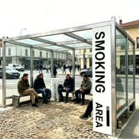 Cabine de fumeurs personnalisable, respirante, à structure en acier, non fermée, au design moderne, de forme rectangulaire, pour une utilisation en intérieur/extérieur