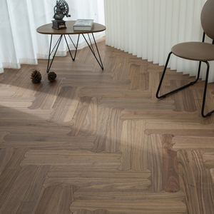 Parquet de Roble Blanco Multicapa de 18 mm con Sistema T&G, Grado Antimicrobiano ABCD EN717-1, Madera de Ingeniería para Bodega - Product Image 1