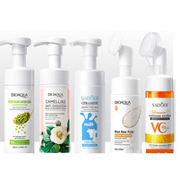 Nettoyant Visage au Curcuma et à l'Aloe Vera, Nettoyage en Profondeur, Contrôle du Sébum, Éclaircissant et Hydratant, Soin du Visage en Gros 120g