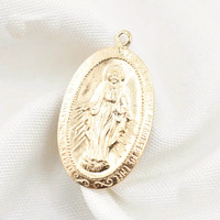 Charmes de médailles catholiques de forme ovale, pendentif Vierge Marie en or 14 carats pour la fabrication de colliers chrétiens en relief