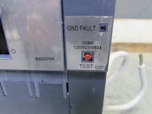 Disjoncteur GFI B350GFHH 3P/120V-208Y/50A Disjoncteur PLC - Product Image 1