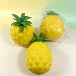 Jouet sensoriel Squishy en gros, ananas géant, jouet Squishy anti-stress en forme de fruit, ananas et fraise - Product Image 3