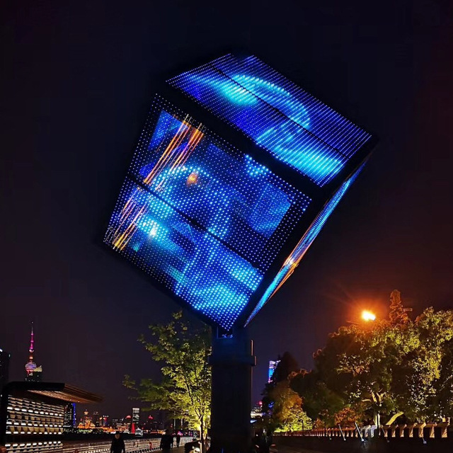 Four-Sided LED Magic Cube Screen Indoor/Outdoor Full Color P2.5-P4 IP65 Waterproof HDR Supported Advertising Display
