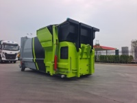 Station de compactage mobile intégrée de 12 m³ pour la collecte des déchets, compacteur de déchets pour les dépôts d'assainissement municipaux