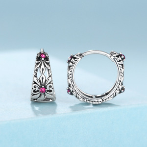 Pendientes de flores para mujer, diseño floral pequeño y pastoral, estilo elegante Mori, regalos de joyería para uso diario - Product Image 4