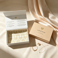 Boîte cadeau rigide en forme de livre, écologique, mate, avec fermeture magnétique, boîte en papier de luxe, logo personnalisé, taie d'oreiller en soie, bijoux