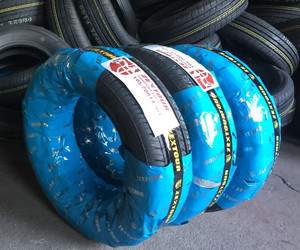 <span class=keywords><strong>Pneu</strong></span> de <span class=keywords><strong>voiture</strong></span> 4 rainures, drainage de l'eau de <span class=keywords><strong>pluie</strong></span>, confort silencieux, durable - Product Image 2
