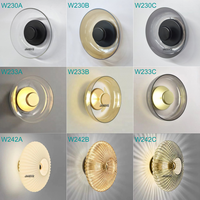 Lampe murale LED en verre ambré de style postmoderne pour salon de villa