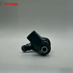 Iniettore Carburante Common Rail Diesel 0445110639 04L130277AA Valvole di Iniezione per VW Golf/Passat/<span class=keywords><strong>Tiguan</strong></span>/Arteon Audi A3 Skoda <span class=keywords><strong>2.0</strong></span> <span class=keywords><strong>TDI</strong></span> - Product Image 4