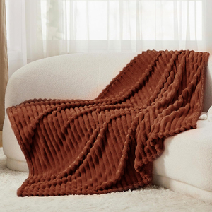 Couverture de jet de bulle de <span class=keywords><strong>fourrure</strong></span> épaissie en <span class=keywords><strong>fausse</strong></span> laine douce et chaude pour la sieste, couverture décontractée pour canapé, couverture moelleuse pour l'hiver - Product Image 3