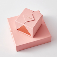 Boîte d'emballage pour bijoux Boîte d'emballage pour bijoux spéciale rose à double ouverture pliable magnétique avec logo personnalisé imprimé