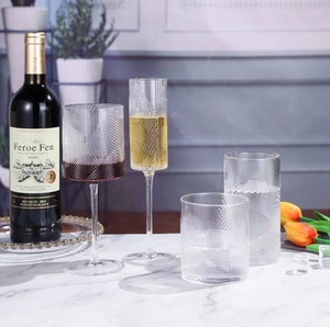 Bộ Ly Rượu Vang Vuông Thẳng Thiết Kế Kẻ Sọc Đám Cưới Nhà Máy/Ly Rượu Sâm Banh Hình Trụ Chỉ Màu Hổ Phách/Màu Hồng - Product Image 3