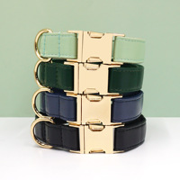 Collier élégant en velours pour chat, personnalisable avec gravure d'identification, petite clochette, confortable et durable en nylon pour chiens, style doux