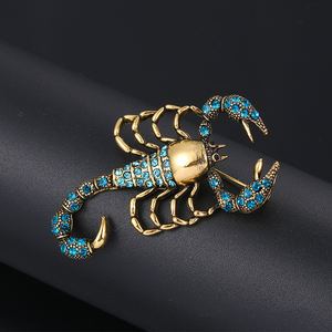 Broches Scorpion en Cristal Bleu Brillant Weiman, Luxe, Mode Féminine, Alliage Plaqué Or, Broche Personnalisée, Designer - Product Image 4