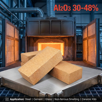 Batu Bata Tahan Api Fire Clay Al2O3 35% Standar 230x114x65mm untuk Pelapis Checker Tungku Tangki Kaca Proyek Besar