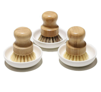 Brosse de nettoyage pour la vaisselle Union Kitchen, brosse à vaisselle naturelle pour les casseroles, manche en bois, brosse en bambou