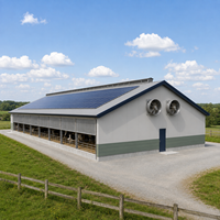Structure en acier Q355B pour bâtiment d'élevage bovin, bâtiment pour vaches laitières, avec toit à panneaux solaires et ventilation de gouttière, sur mesure