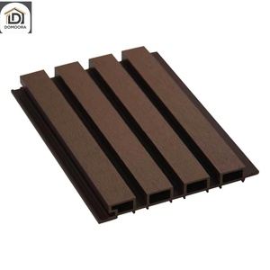 Vente flash : Revêtement mural WPC Great Wall, panneau mural extérieur à grain de bois, pour la décoration de la façade des hôtels, villas et bâtiments - Product Image 1
