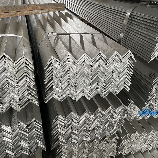 L 200 x 200 x 26 Hot Rolled Steel Equal Leg Angle