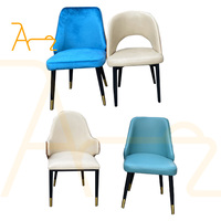 Chaises de salle à manger d'hôtel modernes nordiques rembourrées en métal siège en cuir chaise de café meubles de restaurant café restaurant