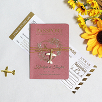 Invitations de mariage sur le thème du voyage, design passeport, élégantes, en papier, style carte d'embarquement de Noël avec enveloppe