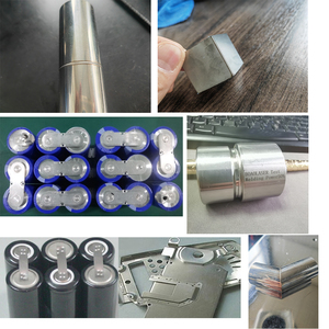 เครื่องเชื่อมเลเซอร์อัตโนมัติแบบ 5 แกน 1000w 1500w สำหรับแบตเตอรี่ลิเธียมไอออน ไทเทเนียม เหล็ก อลูมิเนียม พร้อมเลเซอร์หมุนได้ 360 องศา - Product Image 1
