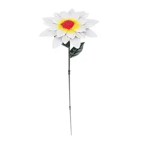 Weiße schmiede eiserne Sonnenblume und Gänseblümchen 3D Metall Garten Ornamente Dekorative Outdoor Garten Pfähle für Spring Fling Dekorationen