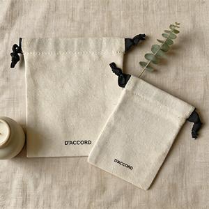 ถุงผ้าแคนวาสสำหรับใส่รองเท้า ของขวัญ หรือของใช้ต่างๆ - Product Image 4