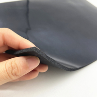 Traitement personnalisé de coupe de joint automobile résistant à la température imperméable élevée de feuille de mousse d'uréthane de cellules ouvertes de densité moyenne