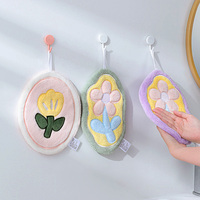 Serviettes brodées en tissu polaire corail faites maison, série dessin animé, épaisses, multifonctions, mignonnes, à suspendre