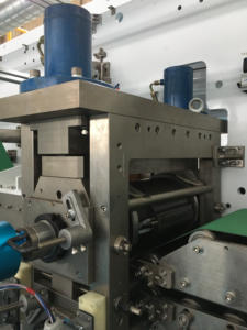 מוכן במהירות גבוהה בשימוש מכונות תעשייתיות פנויה חד-פעמי בריחת מכונת תפירה ואמינה - Product Image 2